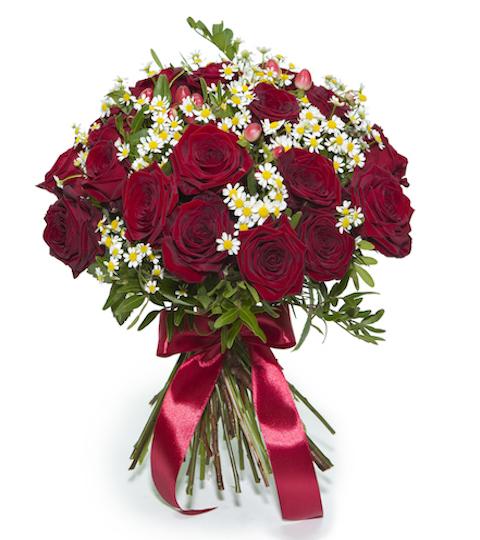 Red Roses with Tanacetum Bouquet