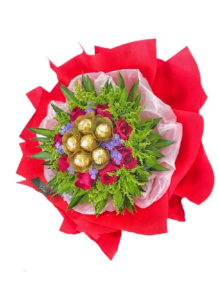 Roses, Limonium and Chocolates Bouquet